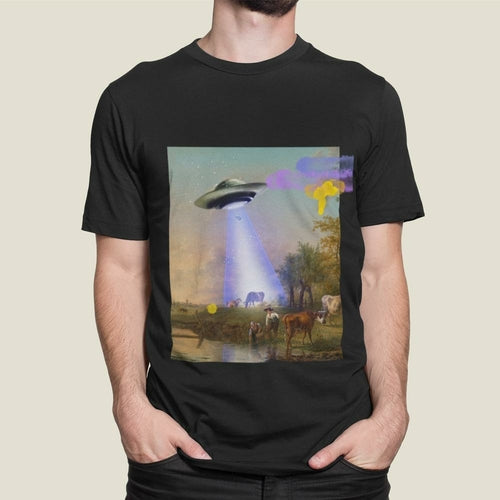UFO Abducting Cow Men’s T-Shirt